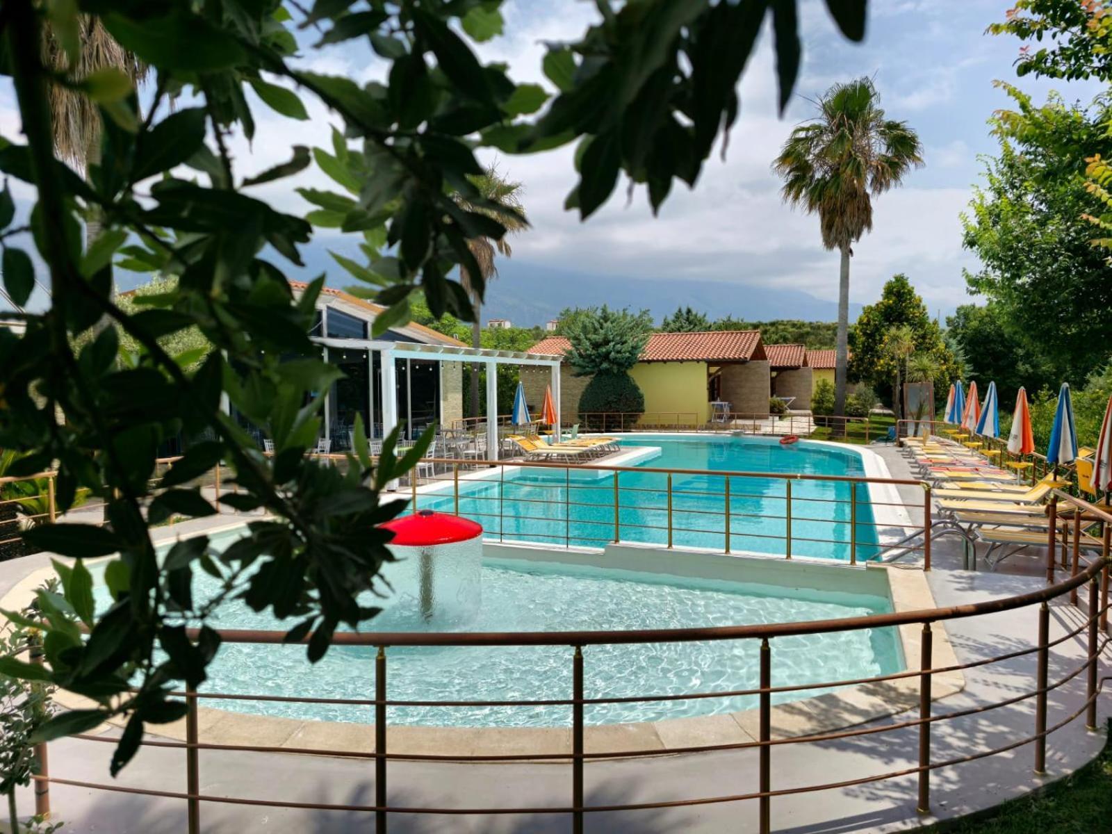 Resort Te Zagolli Bashkia e Orikumit Exteriör bild